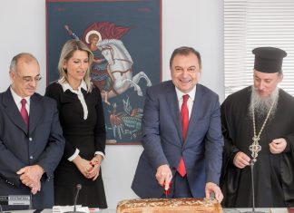 Ιγνάτιος Καϊτεζίδης: «2019 θετικές ειδήσεις την νέα χρονιά »_ Ο δήμαρχος εξήγησε γιατί ο Αη-Βασίλης ήρθε νωρίτερα στον δήμο