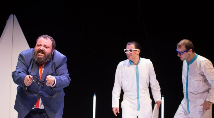 «Δυο Θεοί» το βραβευμένο έργο του Λένου Χρηστίδη