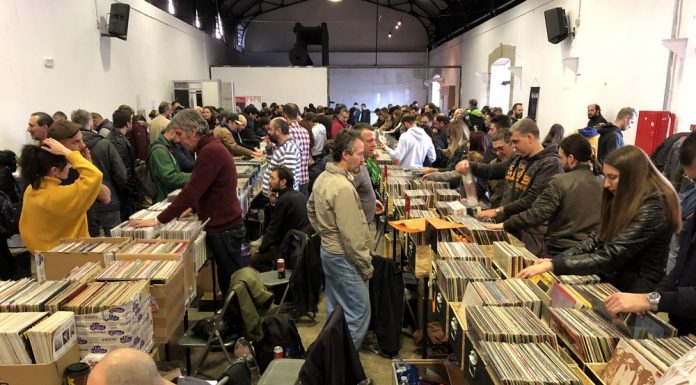 Vinyl Market