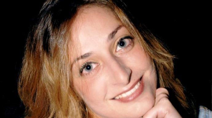 Δανάη Κλάδη: “ως καλλιτέχνης οφείλω να είμαι εμπνευσμένη στη ζωή & στη δουλειά”