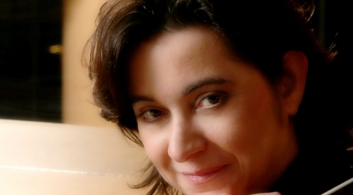 Λίζα Ξανθοπούλου: “μουσική σημαίνει ειρήνη και η ειρήνη είναι το μόνο που μπορεί να ενώνει και όχι να διαιρεί”