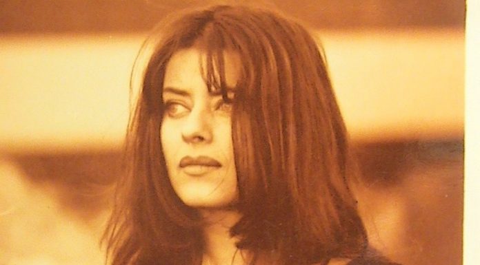 Μαρκάκη Λίνα: “Ο τρόπος και η διαδικασία της προσέγγισης ενός ρόλου με έκαναν να θέλω να ακολουθήσω την ηθοποιία”