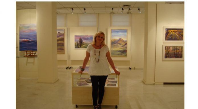 ΑΝΤΑ ΤΣΙΡΟΠΟΥΛΟΥ: “Μέσα από τη δουλειά μου υπάρχει σουρεαλιστική και εξπρεσιονιστική διάσταση στην καλλιτεχνική μου υπόσταση”