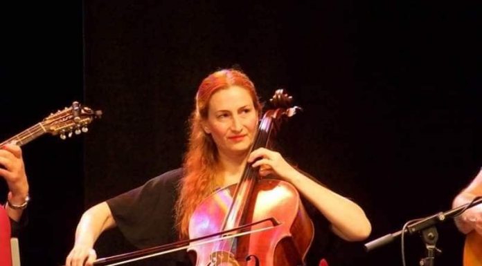 Mαριλίζα Παπαδούρη: “Επηρεάζομαι πολύ απο την μουσικότητα, την εκφραστικότητα στο παίξιμο. Ό,τι με συγκινεί το θαυμάζω”