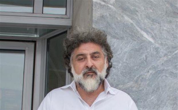 Γιάννης Αναστασάκης: “Προσήλωση στο στόχο για ένα θέατρο για όλους”