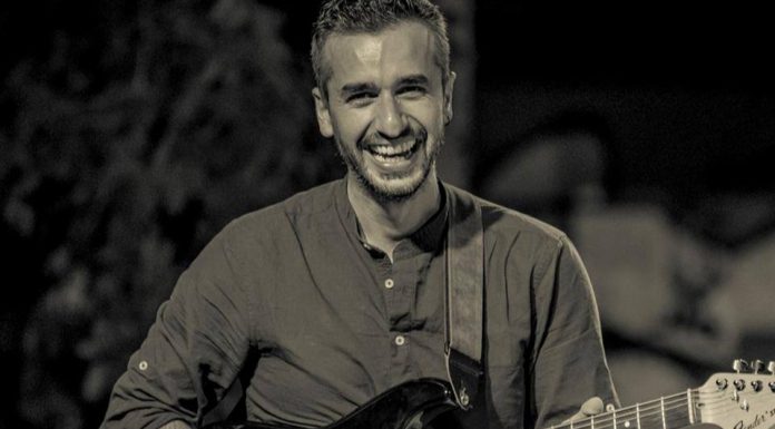 Γιάννης Καρακαλπακίδης: “Θέλω να βρίσκομαι επί σκηνής με ανθρώπους που έχουμε κοινή αισθητική και κοινούς μουσικούς κώδικες”