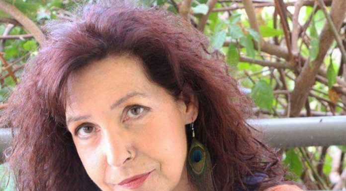 Ελένη Κυριαζοπούλου: “Υπάρχει τεράστια σύνδεση ανάμεσα στη μουσική και στα έργα μου”