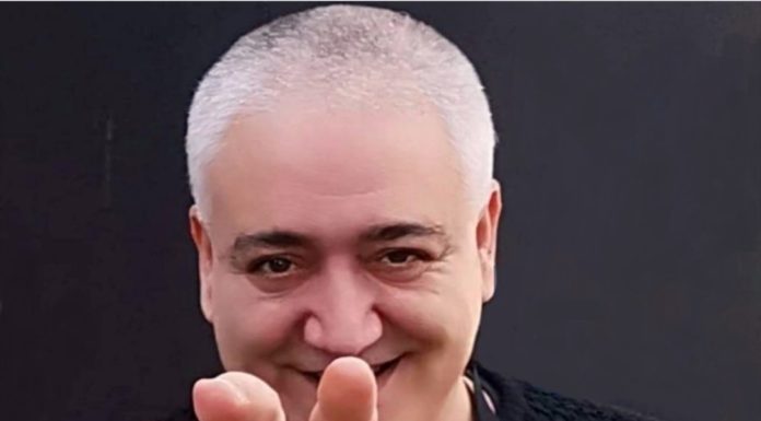 Ο Κώστας Ζάπας σκηνοθετεί δύο διεθνείς παραγωγές