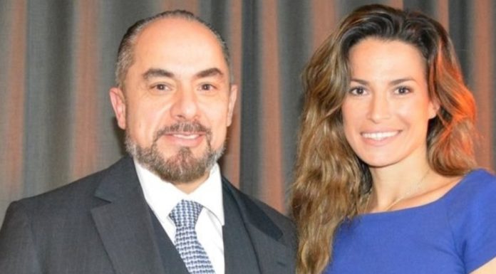 Μια «διεθνής» συνέντευξη του Πλαστικού Χειρουργού Αθανάσιου Χριστόπουλου στο Παρίσι