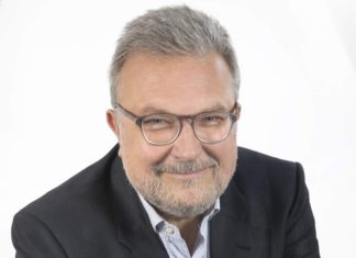 Φάνης Ουγγρίνης: “…Προβλέπω σημαντικές αλλαγές στις διεθνείς σχέσεις, που θα προκύψουν μέσα από την πολιτική πίεση των κοινωνιών στις δυτικές χώρες, των οποίων οι πολίτες, οι εθνικές οικονομίες και οι υγειονομικές υπηρεσίες έχουν αναλογικά πληρώσει το βαρύτερο τίμημα της πανδημίας”