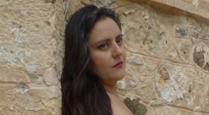 Αλεξάνδρα Καπάνταη: “Κατά την άποψή μου ένας καλλιτέχνης πρέπει να παραμένει πιστός στην τέχνη και στον εαυτό του για να συνεχίσει να εξελίσσεται, απόλυτα αποστασιοποιημένος από τις εκάστοτε κριτικές”