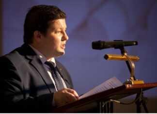 Θύμιος Τσαρμπός: “Η επόμενη ημέρα μας βρίσκει όλους “μουδιασμενους” να ψάχνουμε να βρούμε τα πατήματά μας σε ένα ρευστό κλίμα όπου κάθε ημέρα θα είναι διαφορετική…”
