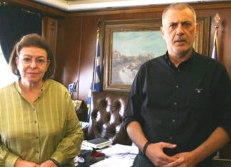 Συνάντηση Δημάρχου Πειραιά ΓΙΑΝΝΗ ΜΩΡΑΛΗ με την Υπουργό Πολιτισμού ΛΙΝΑ ΜΕΝΔΩΝΗ στο δημαρχείο Πειραιά