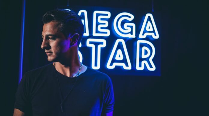 «MEGA STAR» με καλεσμένο το Δήμο Αναστασιάδη το Σάββατο 5 Ιουνίου στις 12:00