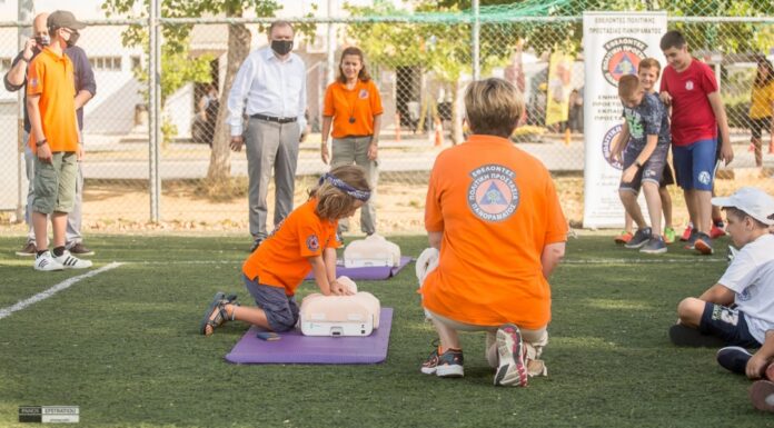 Πλούσιο εκπαιδευτικό πρόγραμμα και καλοκαιρινές δραστηριότητες – Μαθήματα ΚΑΡΠΑ στο 10ο καλοκαιρινό Camp του Δήμου