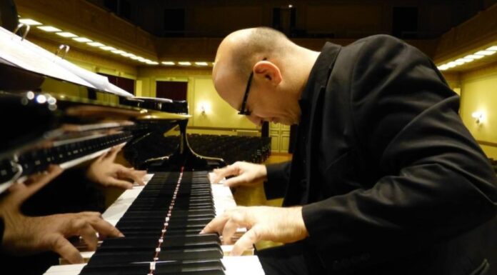 Γιώργος Ψυχογιός trio in Blues