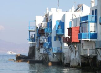Τι λένε οι επισκέπτες από το εξωτερικό για τις διακοπές στη Μύκονο;