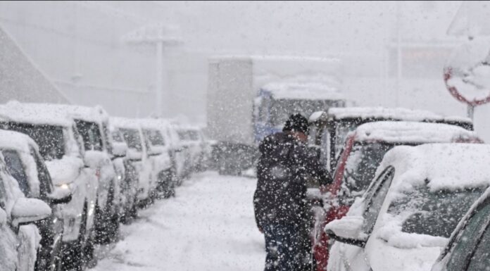 Η Αττική οδός και τα 2 χιλιάρικα
