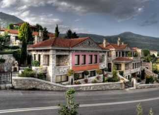 Το χωριό Παναγίτσα κοντά στα σύνορα