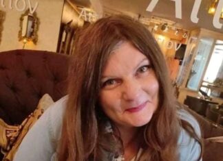A story… the walls… happy Valentine’s day