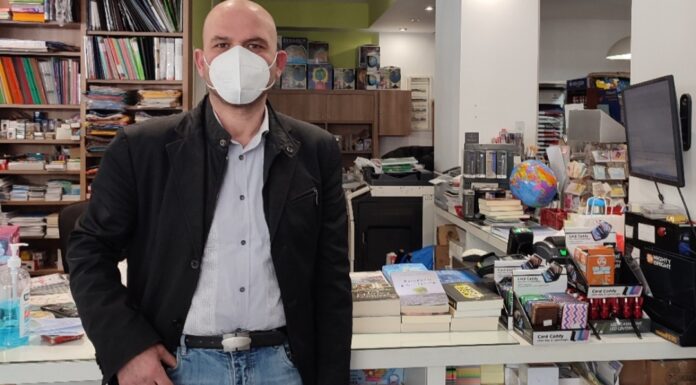 Βασίλης Μακαρίου: “Στο δικό μου καντάρι της ζωής, χρησιμοποιώ ως μονάδα μέτρησης την αγάπη και όχι τον υλισμό”