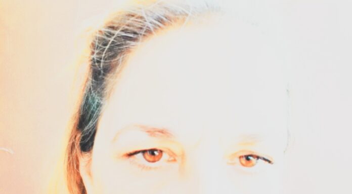 Η Κατερίνα Ξαρχοπούλου συμμετέχει στην Εικαστική Έκθεση «Το ΛΟΥΛΟΥΔΙ της ΕΡΗΜΟΥ: Αφιέρωμα στην Καταπολέμηση της Βίας εναντίον των Γυναικών»