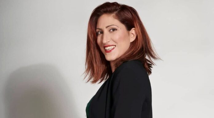 Η Ελένη Γουρζή στο Concerto Café Artistic