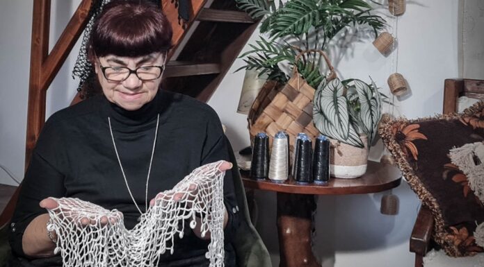 Κρητικό Σαρίκι: το παραδοσιακό κεντητό μαντήλι για το κεφάλι