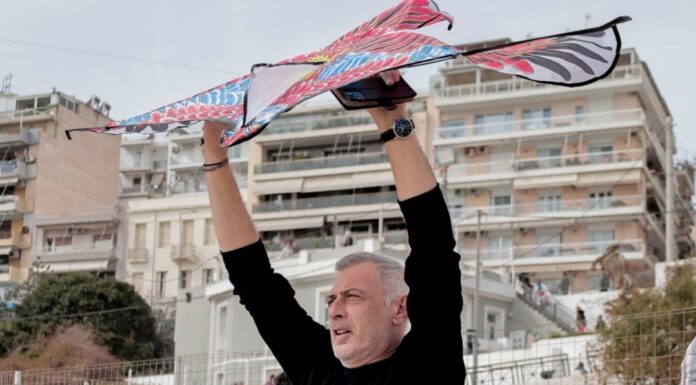 Πλήθος κόσμου γιόρτασε τα Κούλουμα με παραδοσιακό γλέντι και φεστιβάλ χαρταετών στην παραλία της Φρεαττύδας