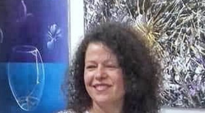 Η Αλβανίδα ζωγράφος Σκιπόνια Τόσκα συμμετέχει στη Διεθνή Ομαδική Έκθεση Εικαστικών Τεχνών στην Αυστρία “Με το Μπλέ τ’ ουρανού και της θάλασσας”