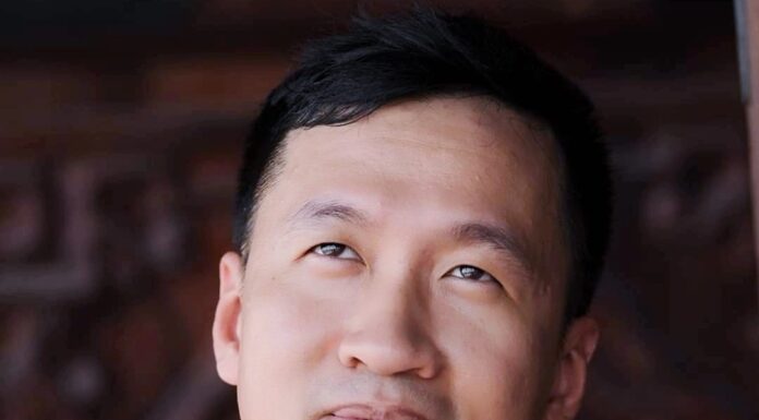 Poem by Bui Viet Phuong from Vietnam