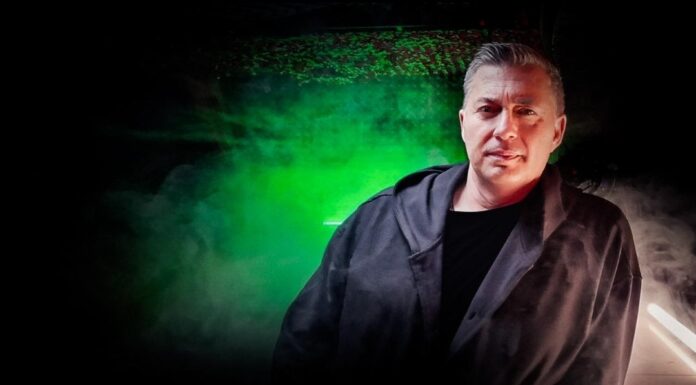 Το νέο τραγούδι του Νίκου Μακρόπουλου και η ιδιαίτερη ιστορία πίσω από αυτό