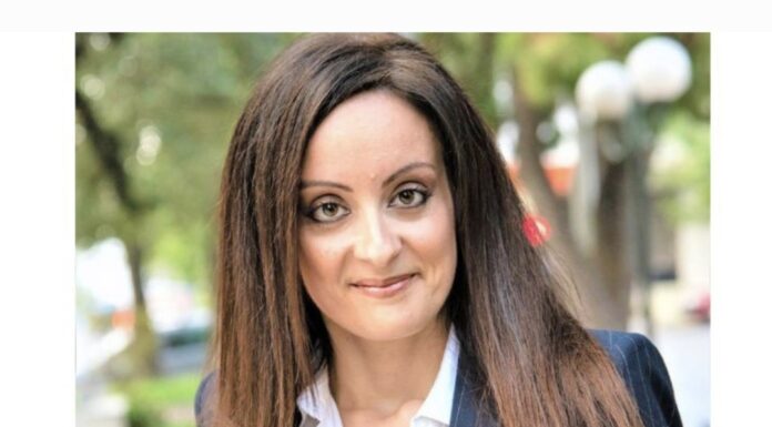 Βασιλική Μελέτη: Η «Έμφυλη βία: από τη Ρητορική στη Βίαιη Πράξη» γράφτηκε για το διαχρονικό φαινόμενο της βίας των λέξεων και των πράξεων στις σύγχρονες διαπροσωπικές σχέσεις