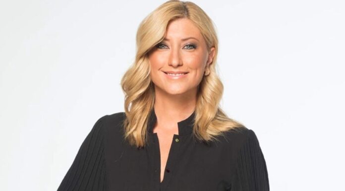 Σία Κοσιώνη «Μια άλλη ιστορία»