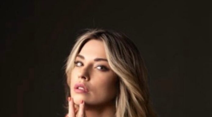Summer Coaching and Modeling Workshops by Happy People