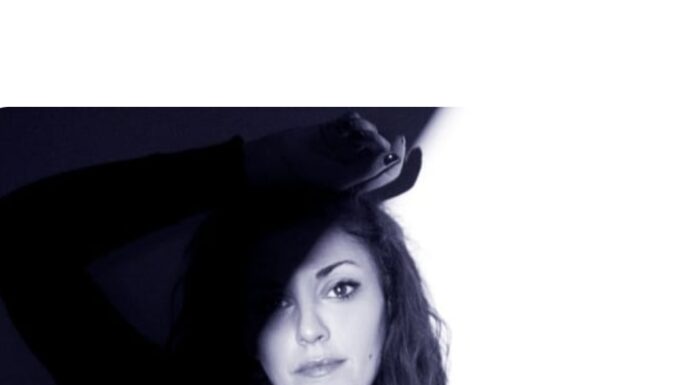 Γιώτα Εφραιμίδου: “Μέσα από τη φωτογραφία, αιχμαλωτίζουμε στιγμές που διαφορετικά θα χάνονταν…”