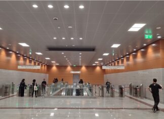 Όταν τα λεωφορεία ξαναπαίρνουν την πόλη