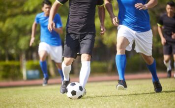 Παίζεις άμυνα ή επίθεση; Διάλεξε παπούτσι με βάση τον ρόλο σου στο γήπεδο