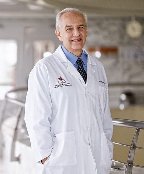 Δρ. Βασίλειου Σταματίου - Ένας διεθνώς αναγνωρισμένος πλαστικός χειρουργός  