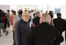 Με ιδιαίτερη επιτυχία τα εγκαίνια της ατομικής έκθεσης του Μανώλη Πίτζου στο Κέντρο Τεχνών Δήμου Αθηναίων