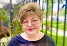 RODICA BICIUȘCĂ: «Μέσα από την τέχνη κάθε δημιουργός αναζητά τον εαυτό του και ό,τι αποτυπώνει στον καμβά εκφράζει την προσωπικότητά του, τα βιώματά του και τις εμπειρίες της ζωής του»