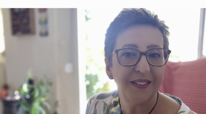 Φωτεινή Καϊοπούλου: «Η γραφή έγινε ένας τρόπος να ξανασυναντήσω ανθρώπους και στιγμές που είχαν σημαδέψει τη ζωή μου»