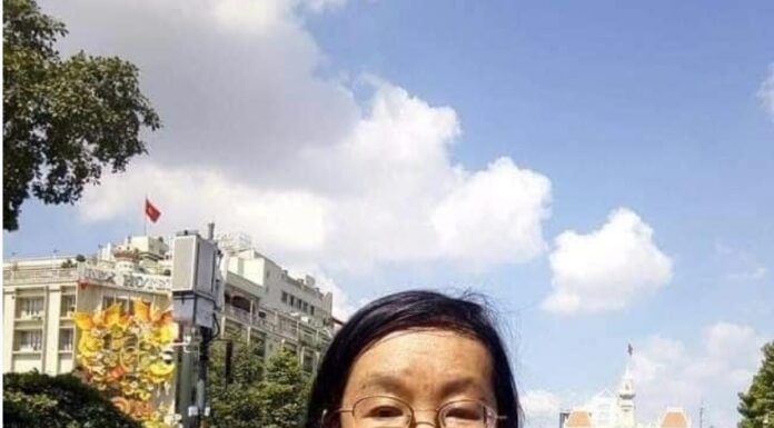 Poems by Hong Ngoc Chau