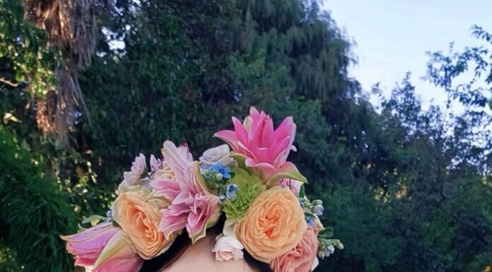 Shangguan Changfeng: “Blossoms of Phalaenopsis: Dedicated to Lan Xin, In the Name of Purity”