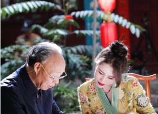 Lan Xin: A Lamp Lit from the Heart, Shining Through the World